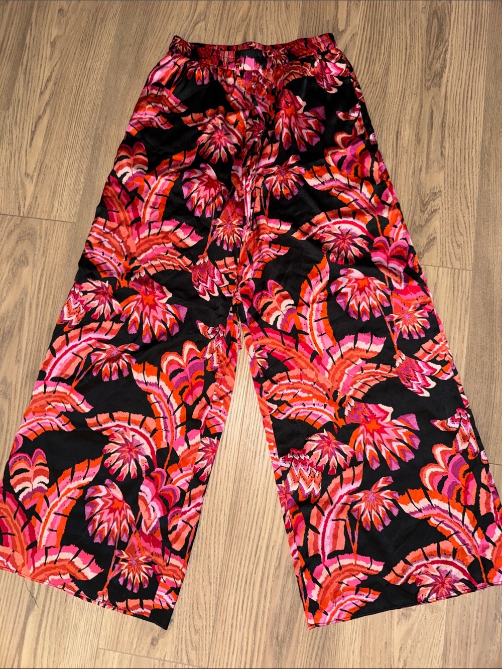 Wide Leg Floral Print Pants - Pink & Black